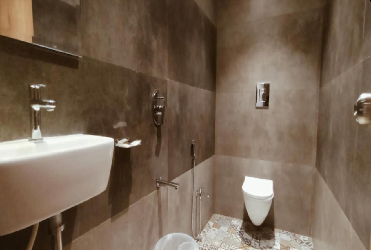 Hotel Prasad Nx Мумбаи Экстерьер фото
