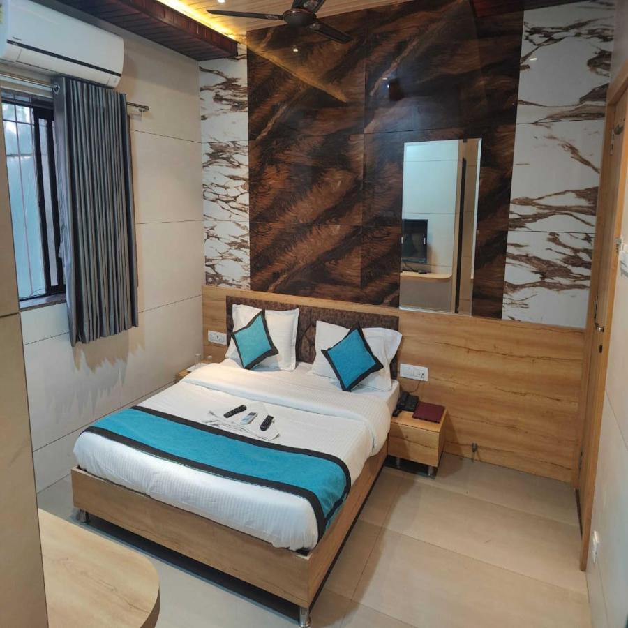 Hotel Prasad Nx Мумбаи Экстерьер фото